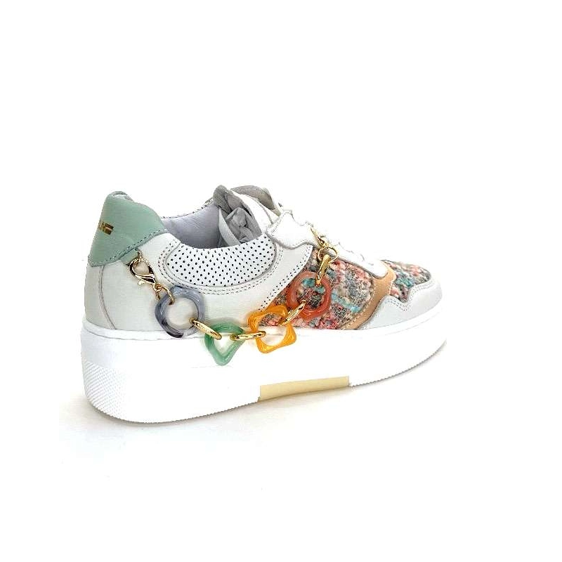 ne831/cat 1 var Ivoire Chaussures