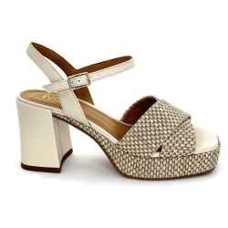 Sandales Plateformes & Compensées Ivoire Chaussures