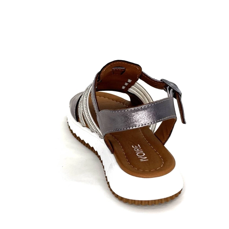 Ivoire P673 64 Cuir Gris Métallique P673 64 - 15 Printemps Eté 2024