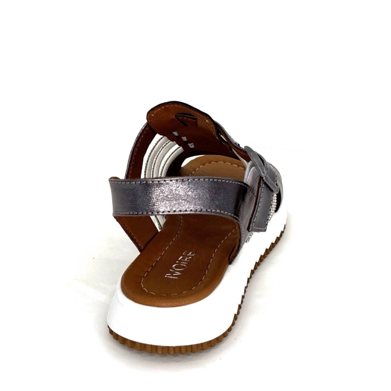 Ivoire P673 64 Cuir Gris Métallique P673 64 - 15 Printemps Eté 2024