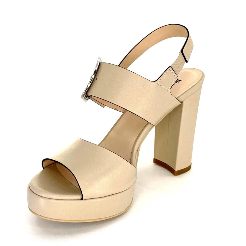 NeroGiardini 410360 Cuir Beige 410360 - D453 NAPPA - BEIGE Printemps Eté 2024