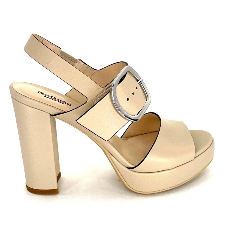 d453 Ivoire Chaussures