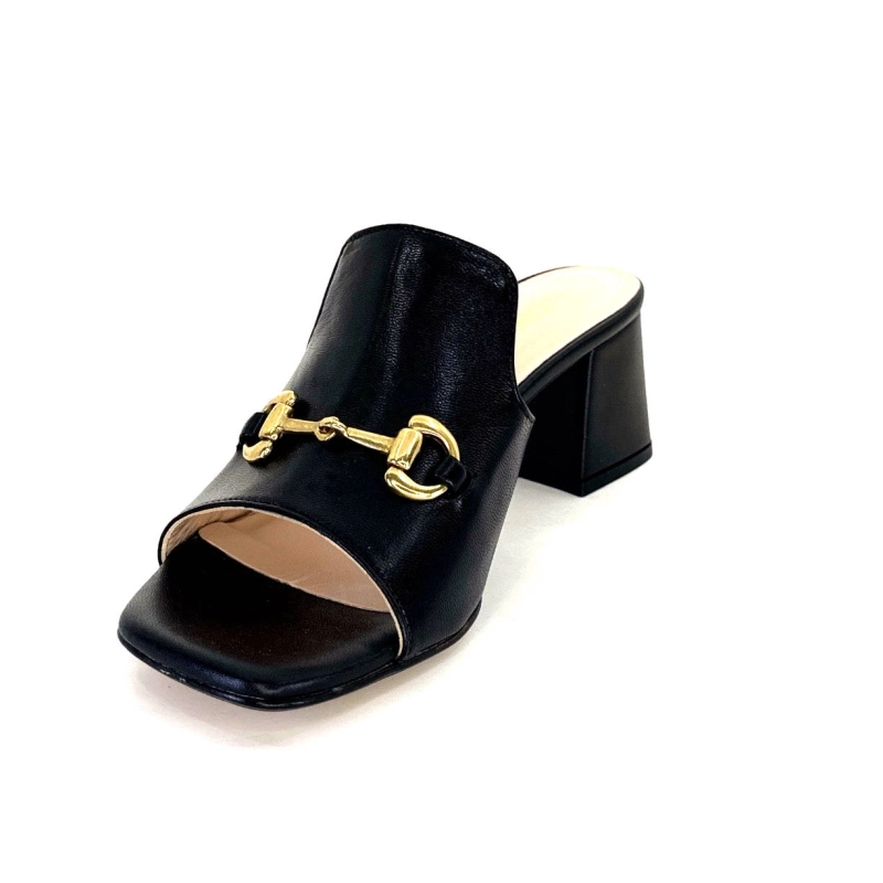 Ivoire K166 Caraibi2 Cuir Noir K166 CARAIBI2 - NAPPA - NERO Printemps Eté 2024