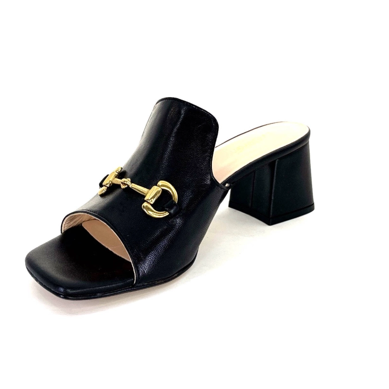 Ivoire K166 Caraibi2 Cuir Noir K166 CARAIBI2 - NAPPA - NERO Printemps Eté 2024