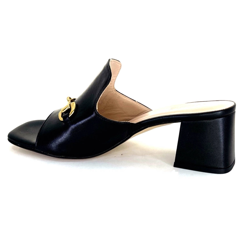 Ivoire K166 Caraibi2 Cuir Noir K166 CARAIBI2 - NAPPA - NERO Printemps Eté 2024