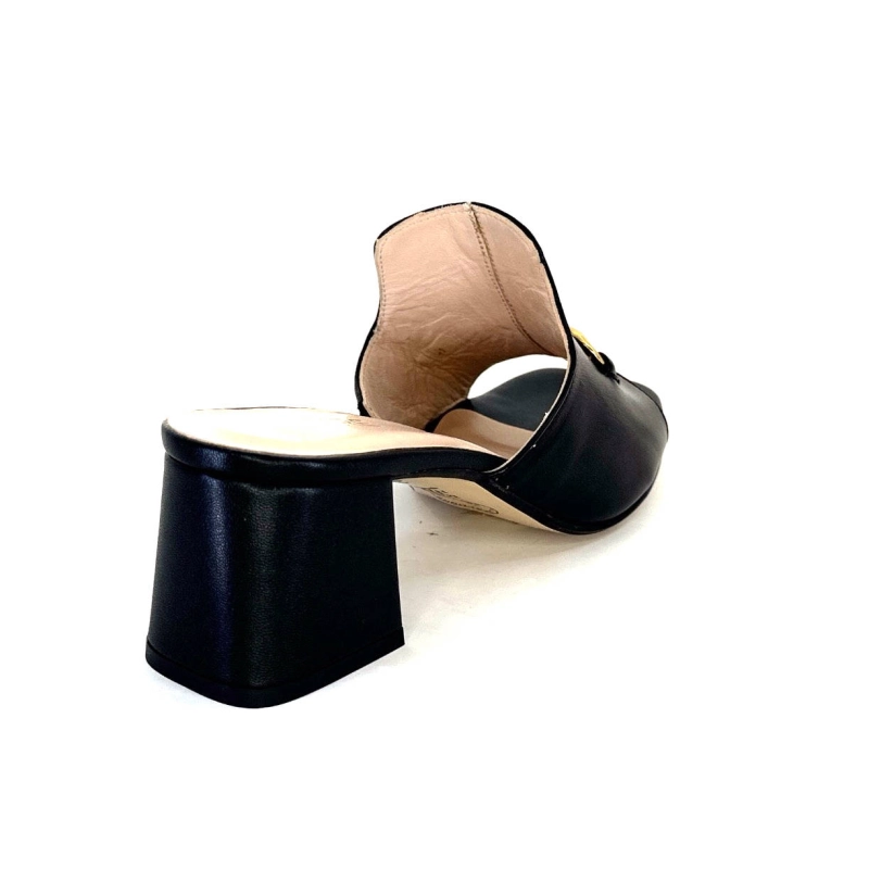 Ivoire K166 Caraibi2 Cuir Noir K166 CARAIBI2 - NAPPA - NERO Printemps Eté 2024