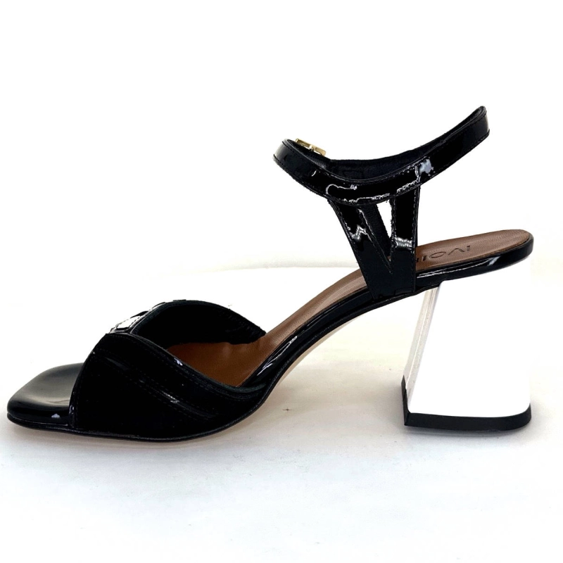 Ivoire F2102 Portocervo Cuir Vernis Noir Blanc Jaune Daim Noir F2102 PORTOCERVO - VERNICE NAPPA Printemps Eté 2024