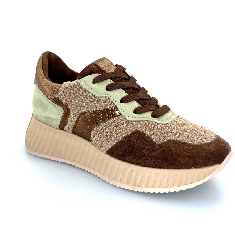 8.95.05 / 002 Ivoire Chaussures