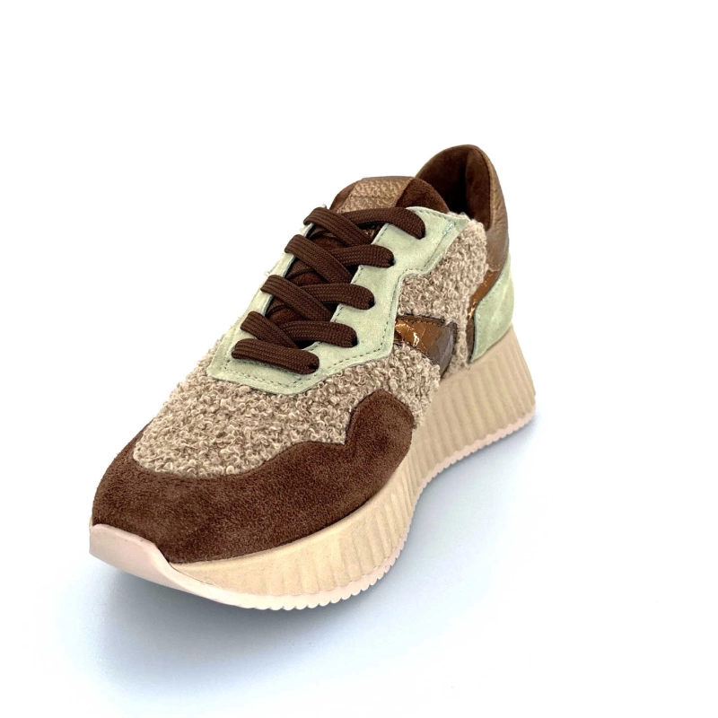 8.95.05 / 002 Ivoire Chaussures