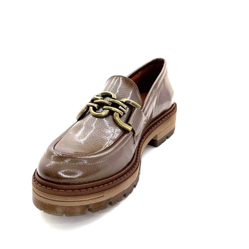 Ivoire Cv5055 Cuir Vernis Taupe CV 5055 - LACK - TAUPE Automne Hiver 2024-2025