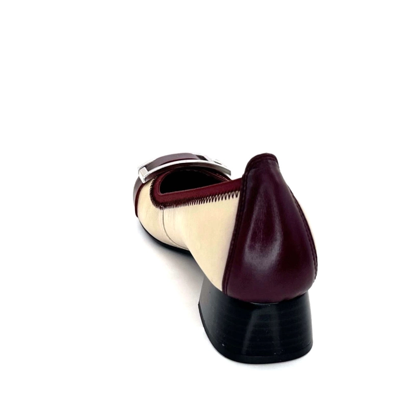 Hispanitas Chi 243670 Manila Vernis Crème & Bordeaux CHI 243670 MANILA - RIO 124 ALMO Automne Hiver 2024-2025