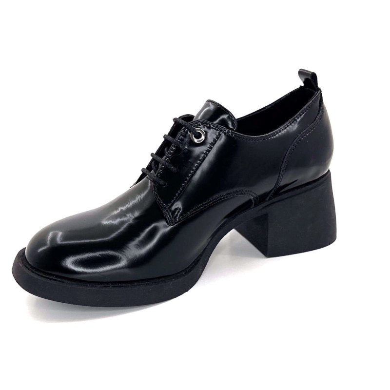 Ivoire Snj 2003 Cuir Glacé Noir SNJ 2003 - SPASSOLATO - NOIR Automne Hiver 2024-2025