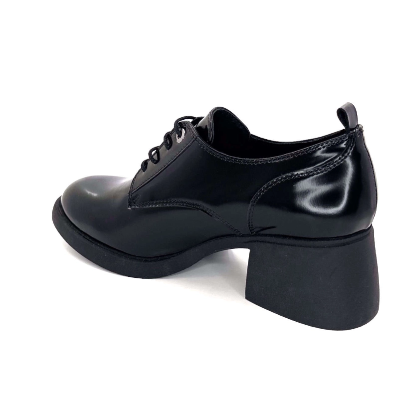 Ivoire Snj 2003 Cuir Glacé Noir SNJ 2003 - SPASSOLATO - NOIR Automne Hiver 2024-2025