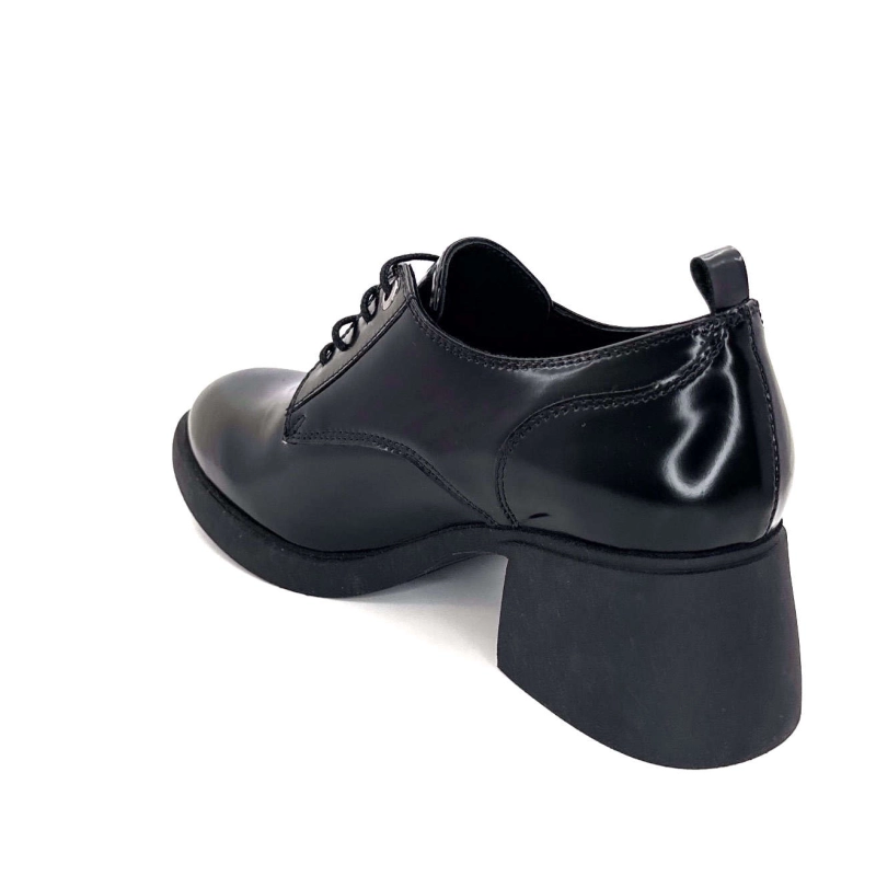 Ivoire Snj 2003 Cuir Glacé Noir SNJ 2003 - SPASSOLATO - NOIR Automne Hiver 2024-2025