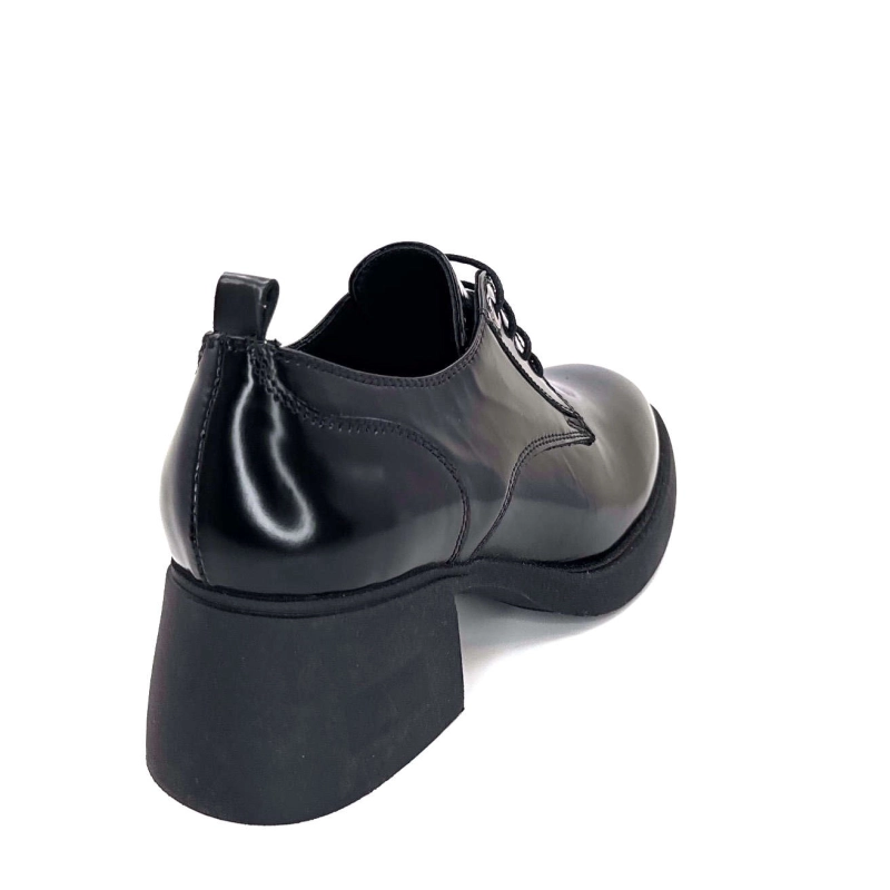 Ivoire Snj 2003 Cuir Glacé Noir SNJ 2003 - SPASSOLATO - NOIR Automne Hiver 2024-2025