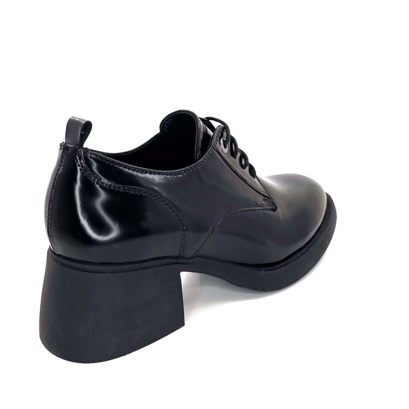 Ivoire Snj 2003 Cuir Glacé Noir SNJ 2003 - SPASSOLATO - NOIR Automne Hiver 2024-2025