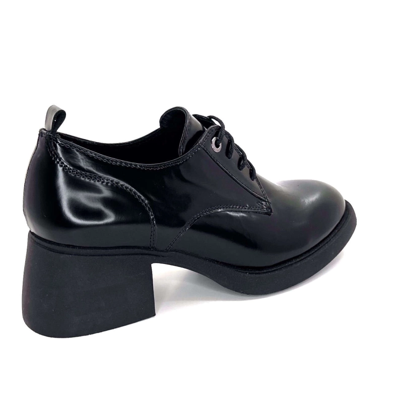 Ivoire Snj 2003 Cuir Glacé Noir SNJ 2003 - SPASSOLATO - NOIR Automne Hiver 2024-2025