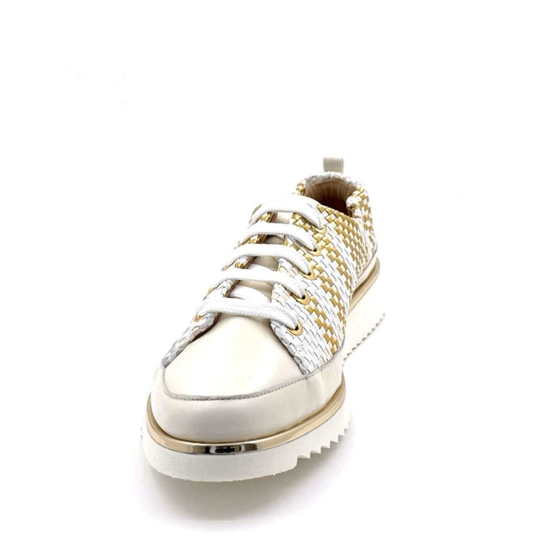 XSA 8010 Cuir Tréssé Blanc Doré 8010 INT - R40 LAMINAT - NAPPA 3 Printemps Eté 2025