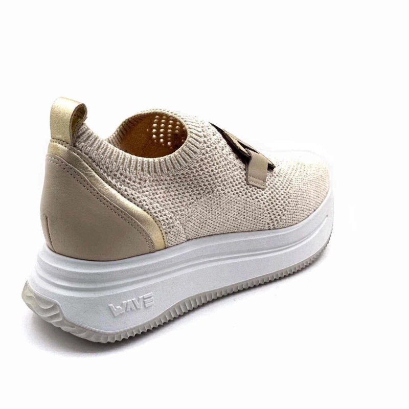 9.13.03 / 001 Ivoire Chaussures