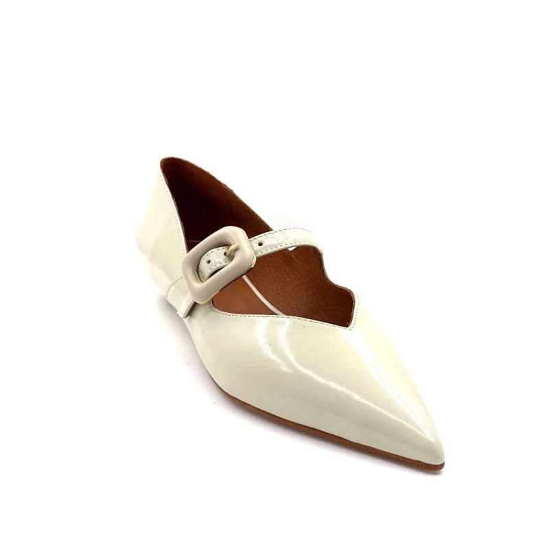 25045-620a Ivoire Chaussures