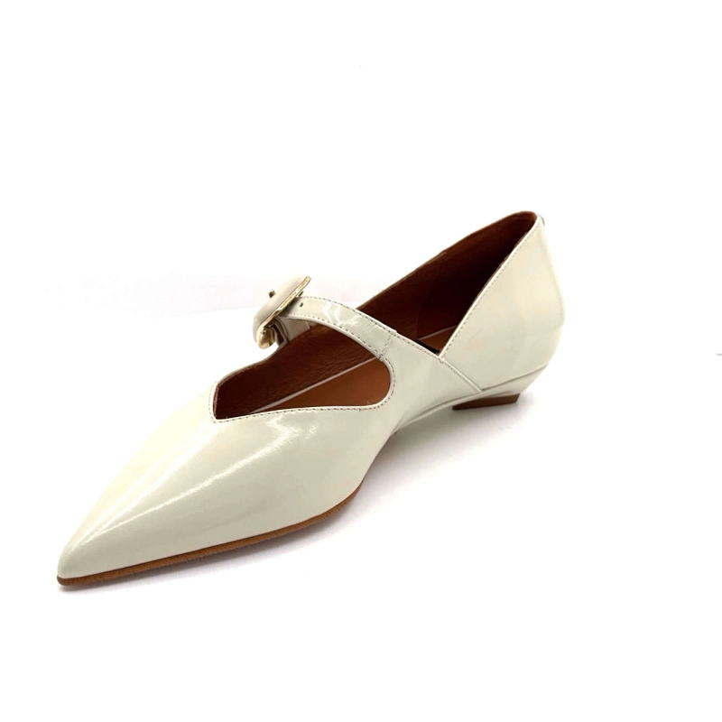 25045-620a Ivoire Chaussures