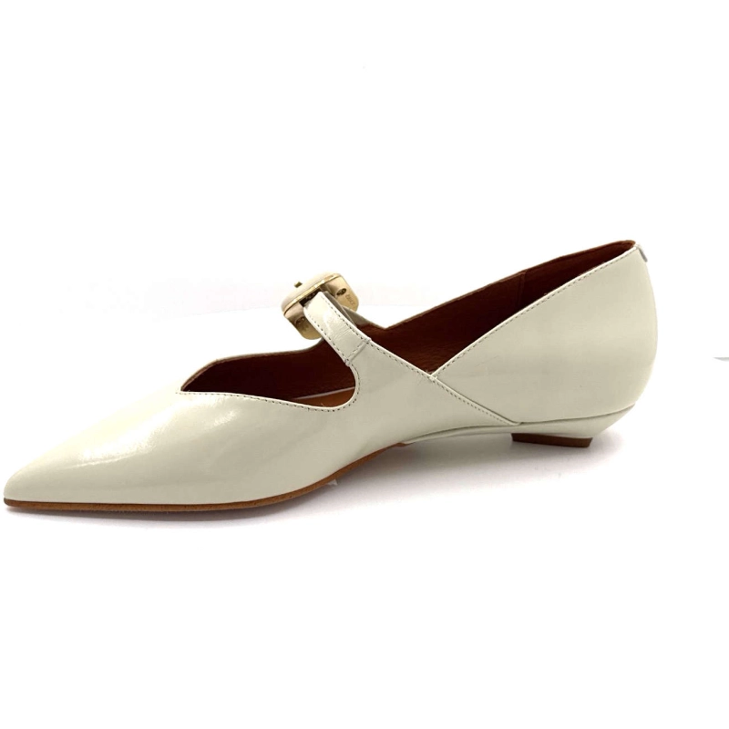 25045-620a Ivoire Chaussures