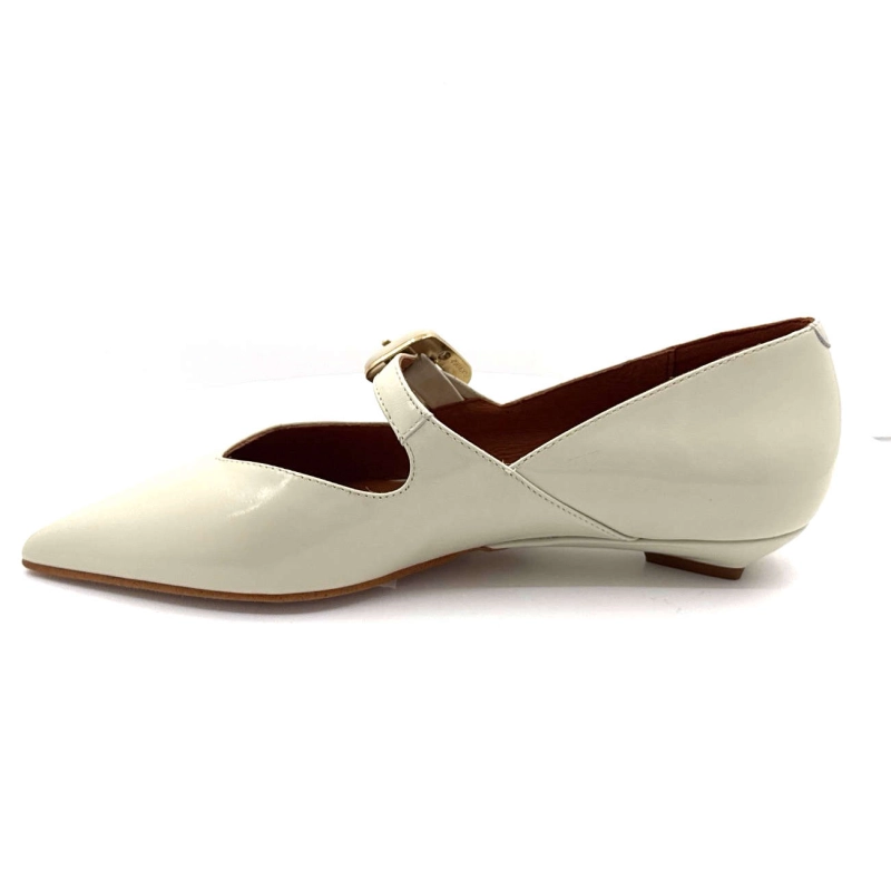 25045-620a Ivoire Chaussures