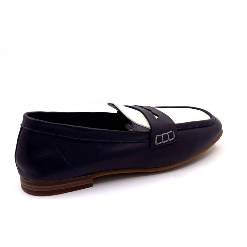 Ivoire Png16 Cuir Marine Blanc PNG 16 - DEEP OCEAN / MARSHMELLO Printemps Eté 2025