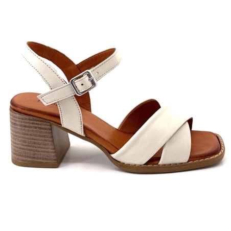 04-51-302 Ivoire Chaussures