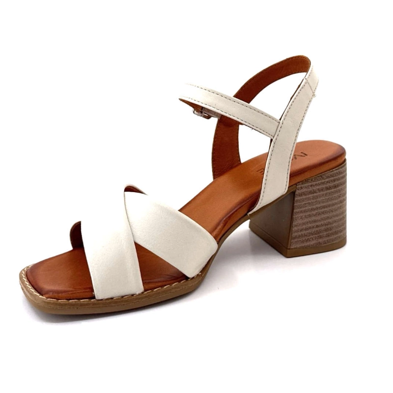 04-51-302 Ivoire Chaussures