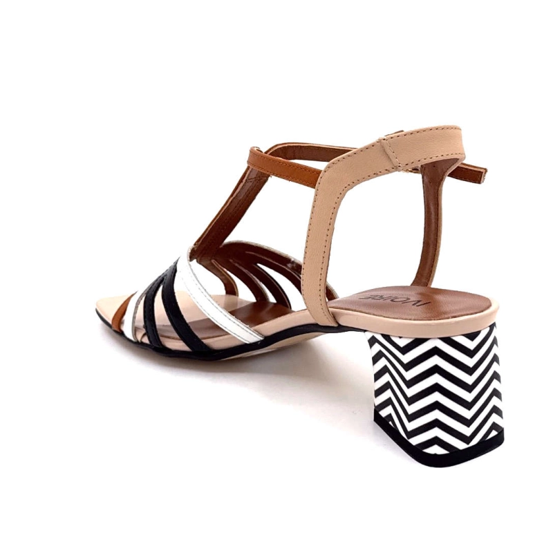 Ivoire K252 Robby Cuir Nude Blanc Noir Marron K252 ROBBY - COGNAC 2108 CALF WH Printemps Eté 2025