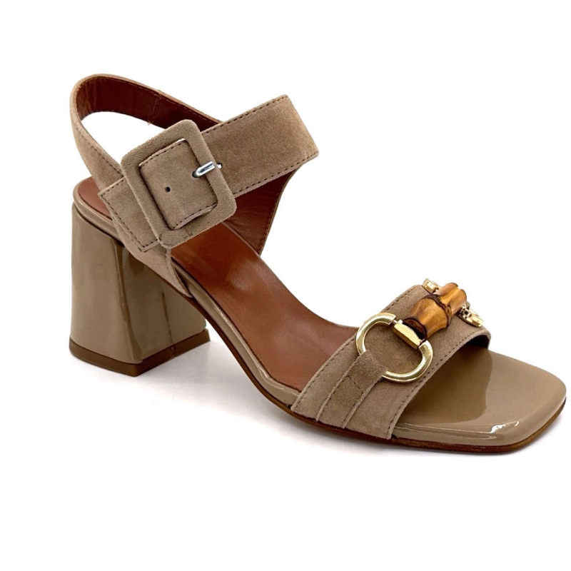 Ivoire K605 Portocervo Daim Taupe K605 PORTOCERVO - SUGHERO SUEDE Printemps Eté 2025