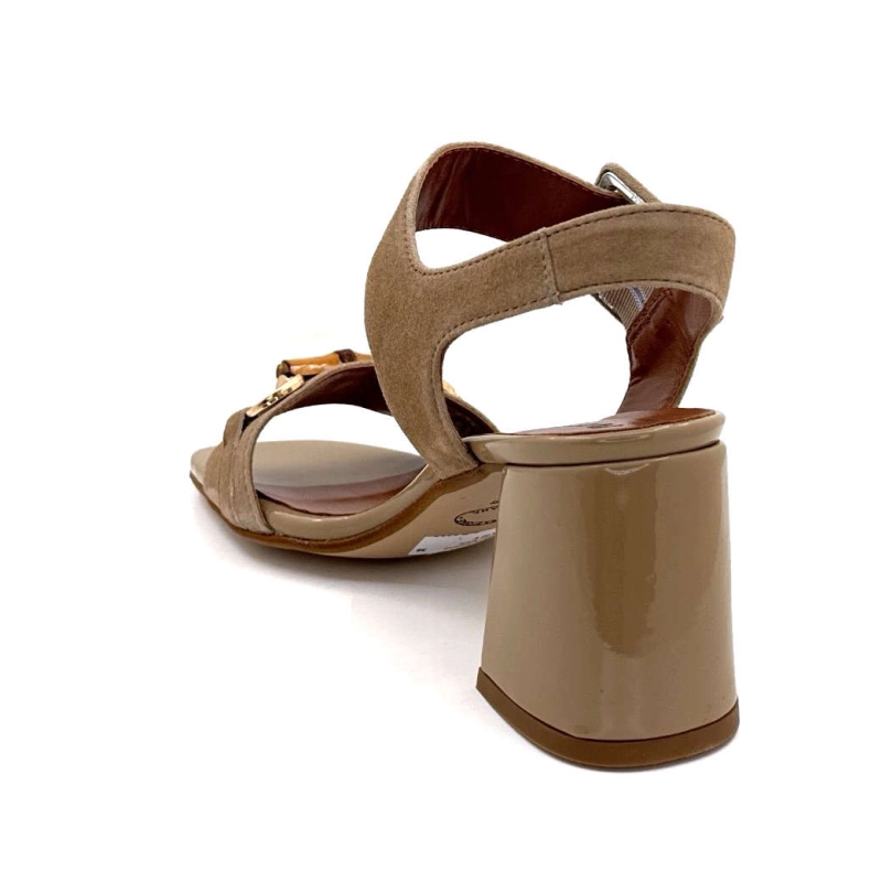 Ivoire K605 Portocervo Daim Taupe K605 PORTOCERVO - SUGHERO SUEDE Printemps Eté 2025