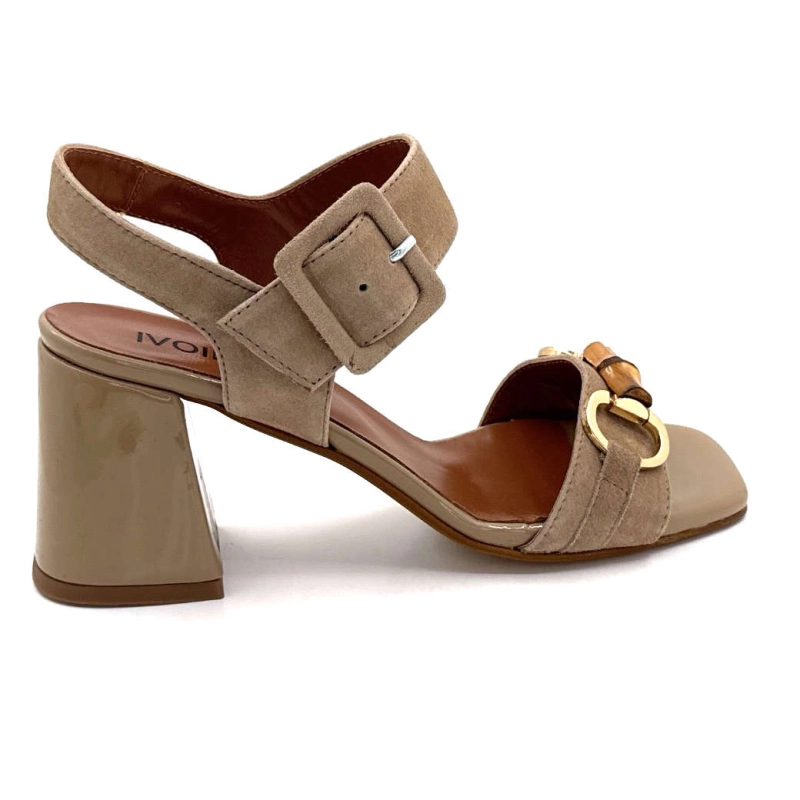 Ivoire K605 Portocervo Daim Taupe K605 PORTOCERVO - SUGHERO SUEDE Printemps Eté 2025