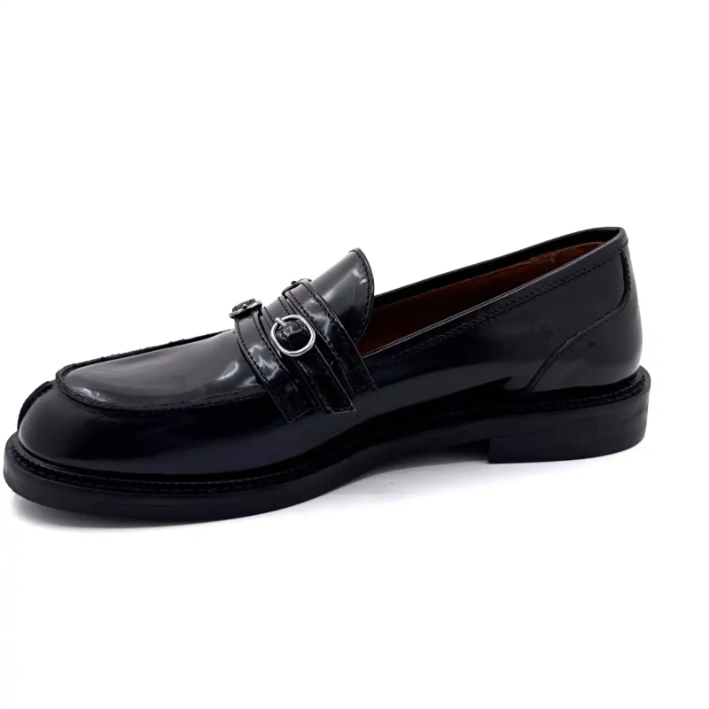 Ivoire 9022 Schwarzes Glanzleder Ivoire Chaussures