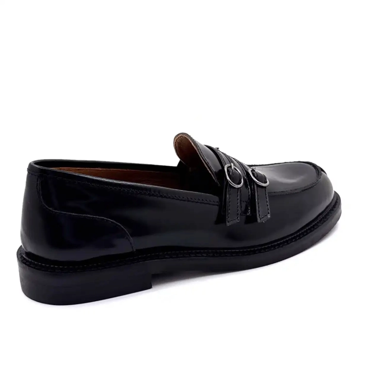 Ivoire 9022 Czarna lakierowana skóra Ivoire Chaussures