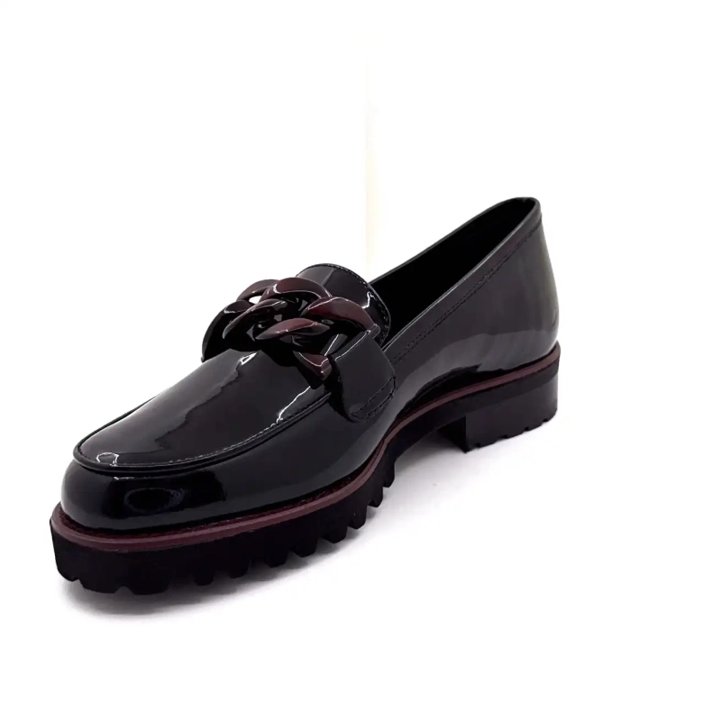 Ivoire βερνίκι H550m σε ιβουάρ χρώμα Ivoire Chaussures