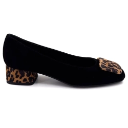 Sharks Kefir Velvet Leather Zwart & Leo