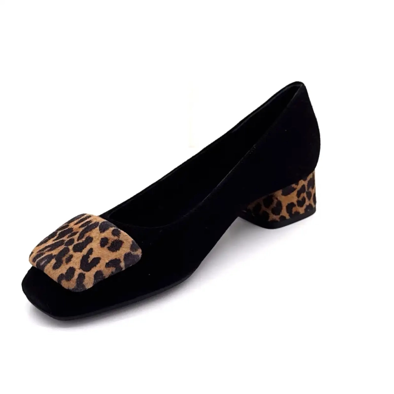 Sharks Kefir Velvet Leather Black & Leo Ivoire Chaussures