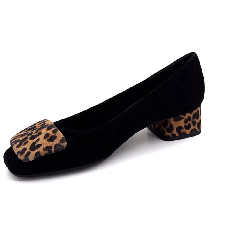 Tiburones Kefir Terciopelo Cuero Negro y Leo Ivoire Chaussures