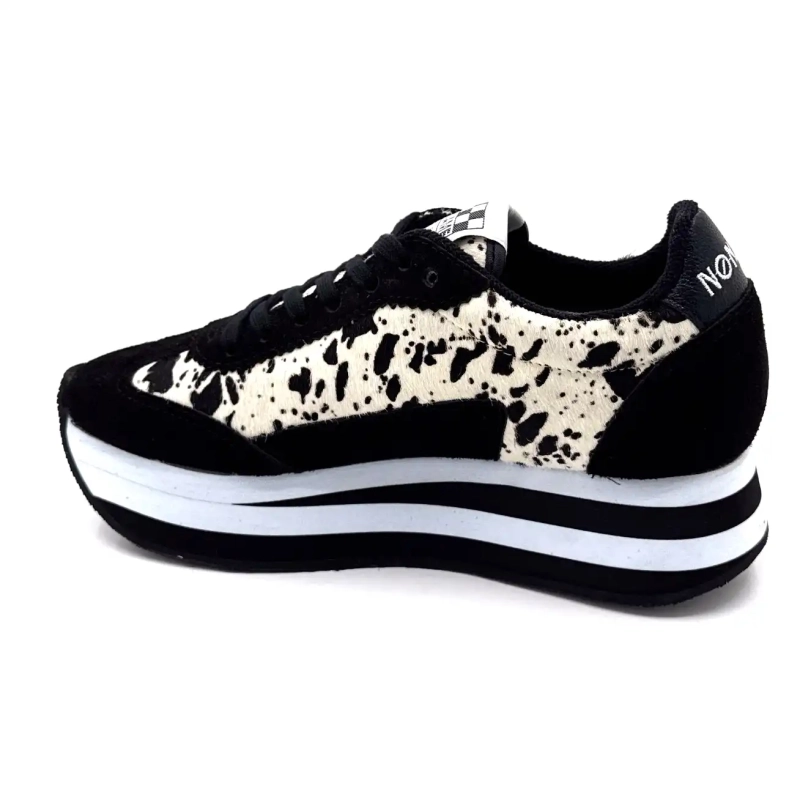 Jogger Flex M No Name pelle scamosciata nera con stampa mucca Ivoire Chaussures