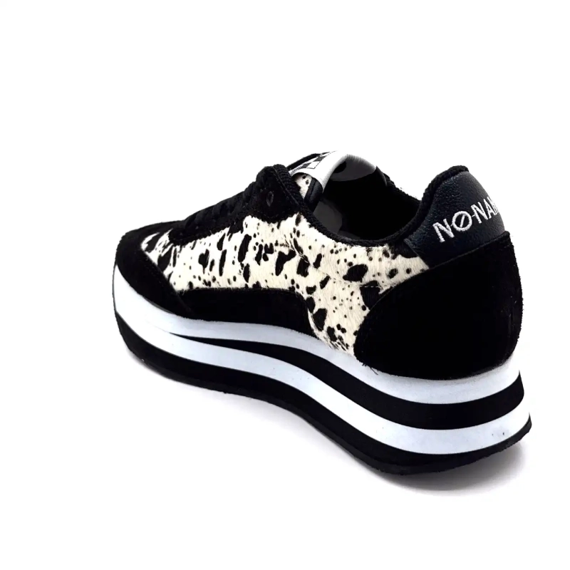 Spodnie No Name Flex M Jogger z czarnego zamszu z nadrukiem krowy Ivoire Chaussures