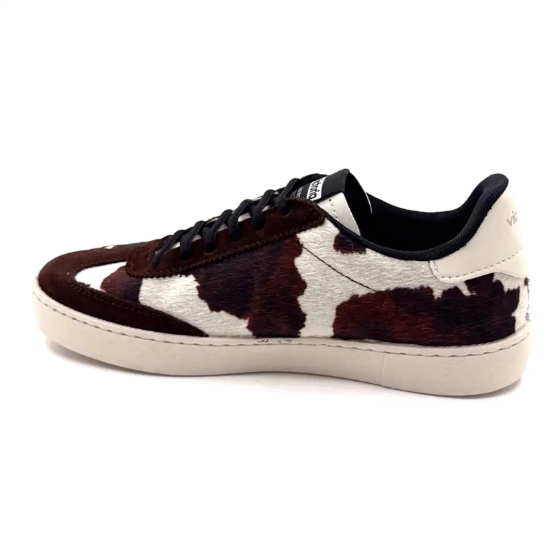 Victoria 1126224 Brunt semsket skinn med kutrykk Ivoire Chaussures