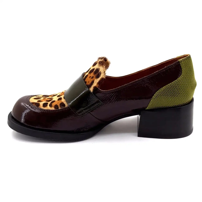 Chie Mihara Zumaira barna lakkbőr mintás zöld és leo póni Ivoire Chaussures
