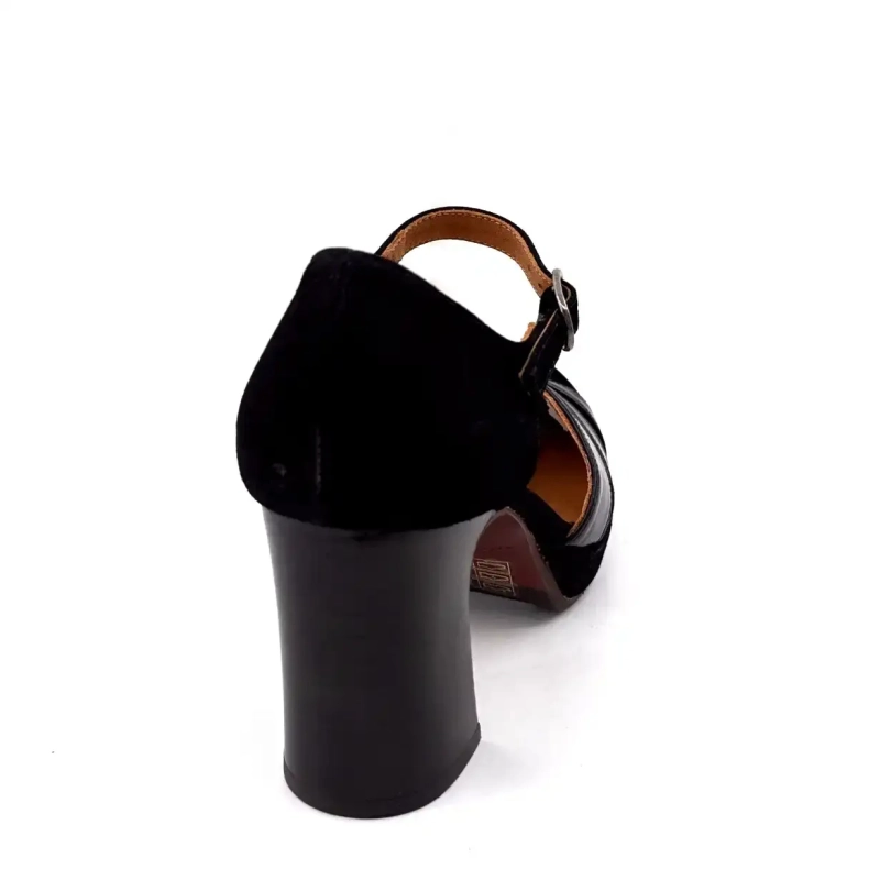 Chie Mihara Devi-C Pelle Nera Ivoire Chaussures