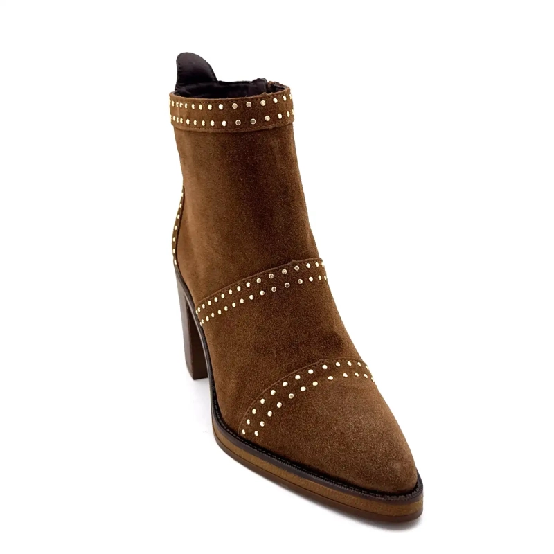 Alpe 5449-11 Brązowy zamsz z ćwiekami Ivoire Chaussures