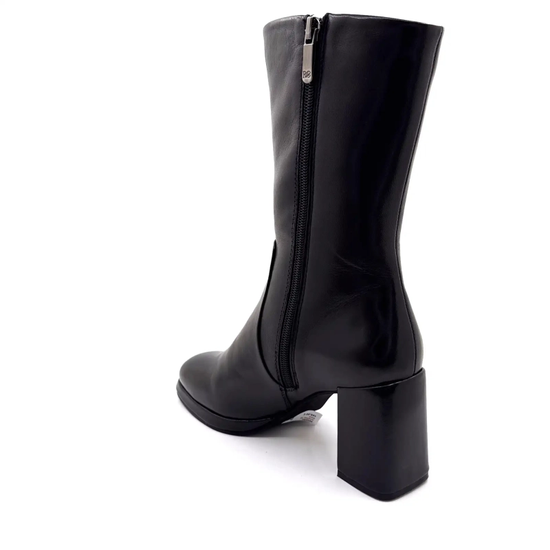 Regarde Le Ciel Analisa 12 svart läder Ivoire Chaussures