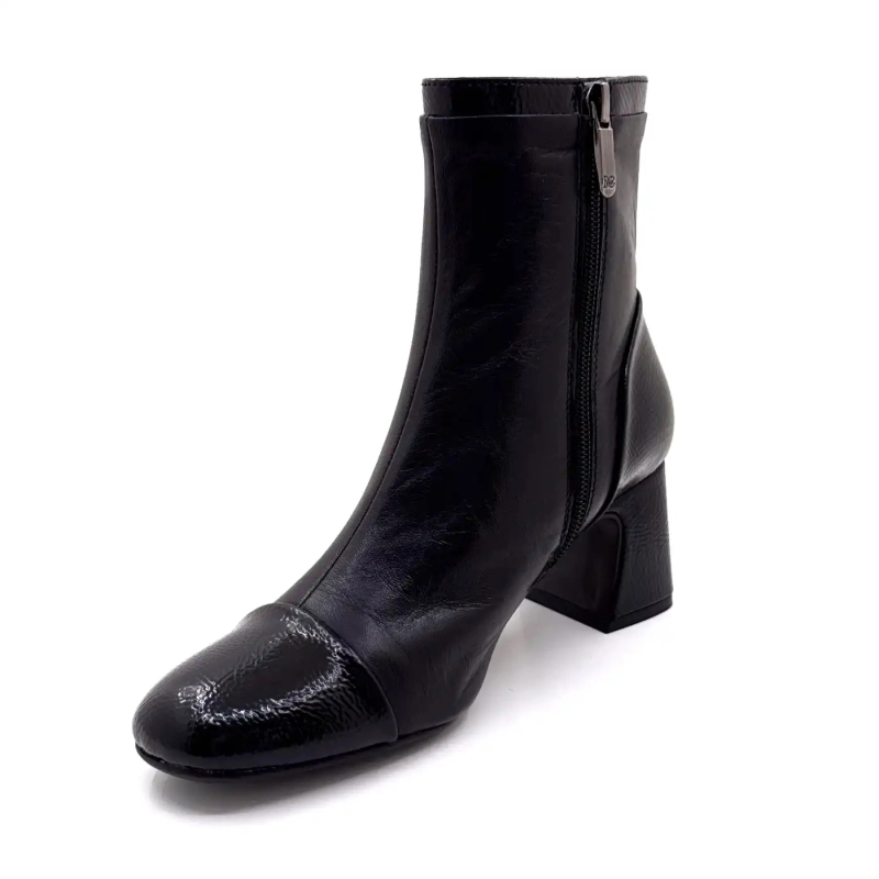 Look at the Sky Mya 01 Black Leather Ivoire Chaussures