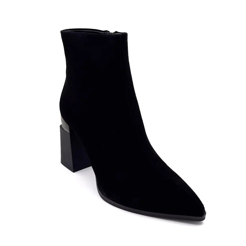 Metamorphosis Valodroma Schwarzes Wildleder Ivoire Chaussures