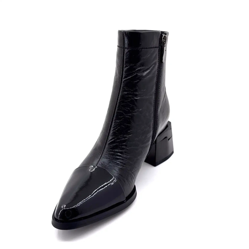 Métamorfose Valoreille Cuir Craquelé Noir Ivoire Chaussures